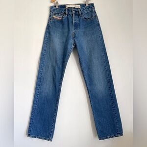 Size 29 Diesel Fellow Straight-Leg Jeans